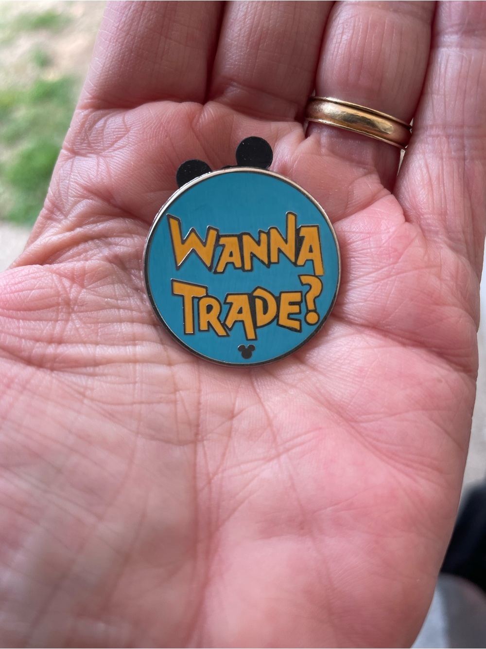 Disney 2010 Hidden Mickey “Wanna Trade?” Pin – 2 of 5